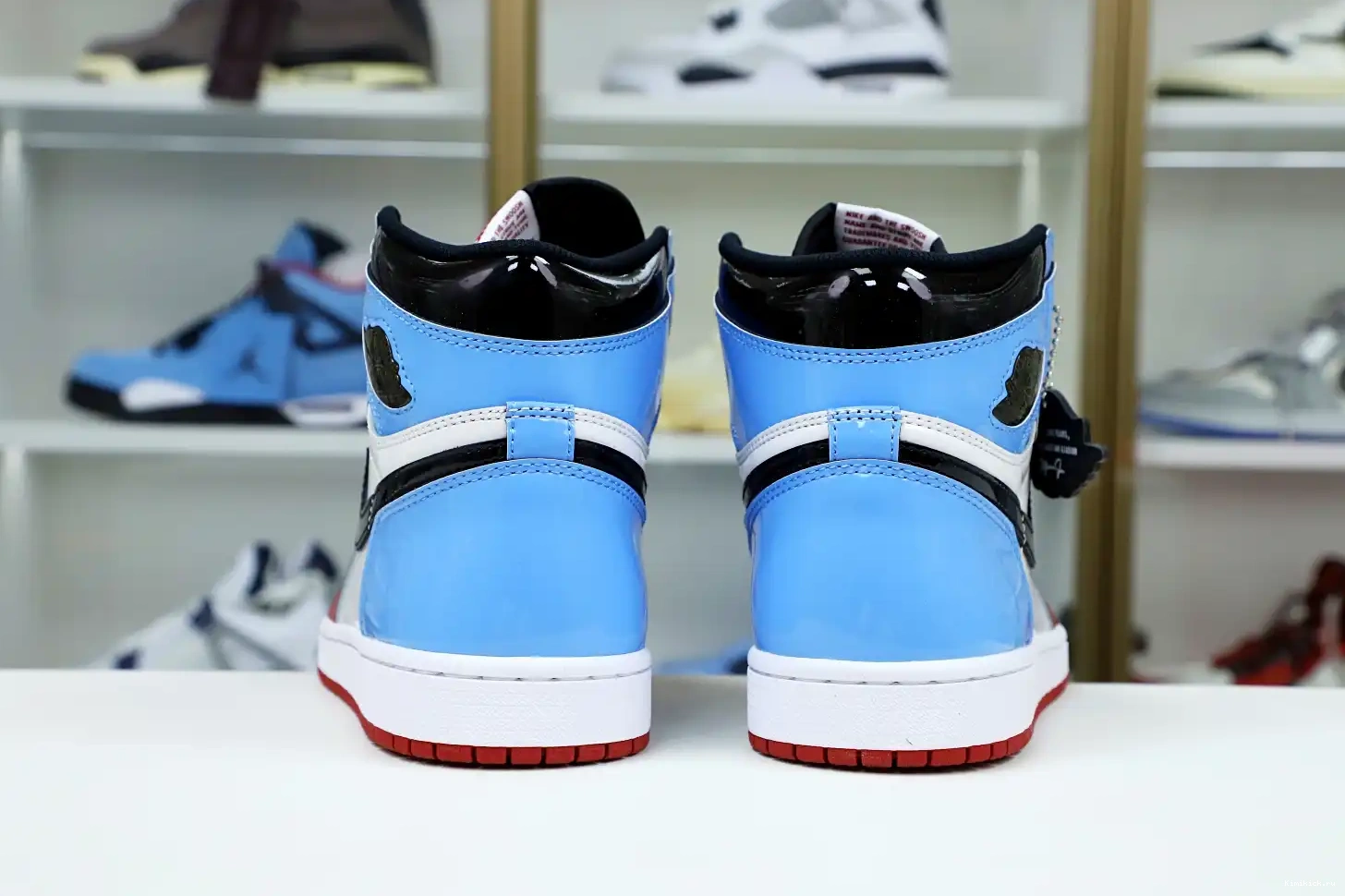JORDAN Kimikick OG AIR HIGH 'FEARLESS' 1 RETRO 0516